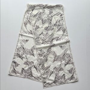 Vintage Vera Neumann Oblong Scarf 100 % polyester Made in Japan off white/brown